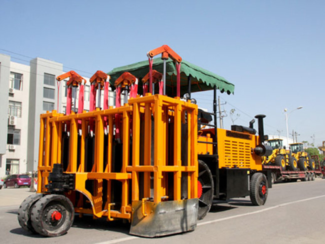 多錘頭破碎機(jī)tr400